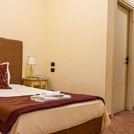 I Giardini Del Novecento Hotel ลาเมเซ แตร์เม ภายนอก รูปภาพ