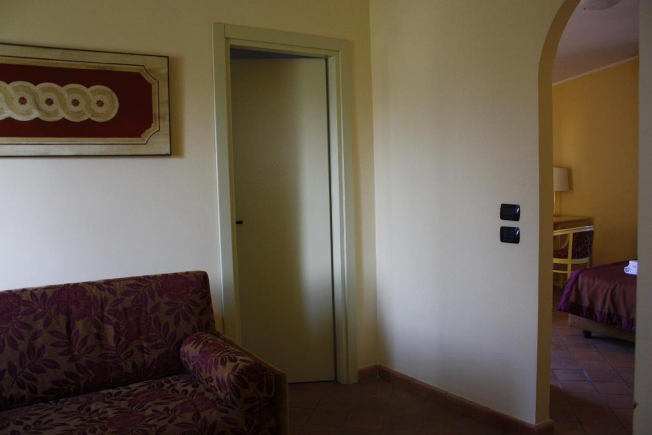 I Giardini Del Novecento Hotel ลาเมเซ แตร์เม ภายนอก รูปภาพ
